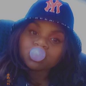 Meet your Posher, Serena